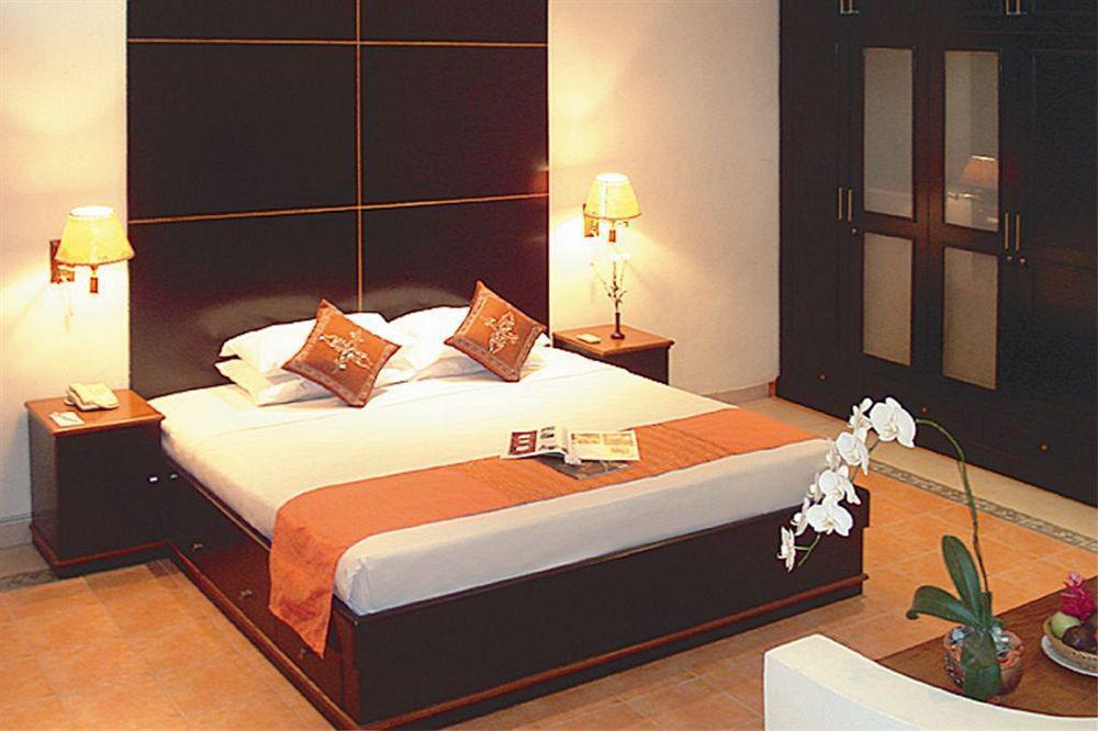 The Batu Belig Hotel & Spa スミニャック エクステリア 写真